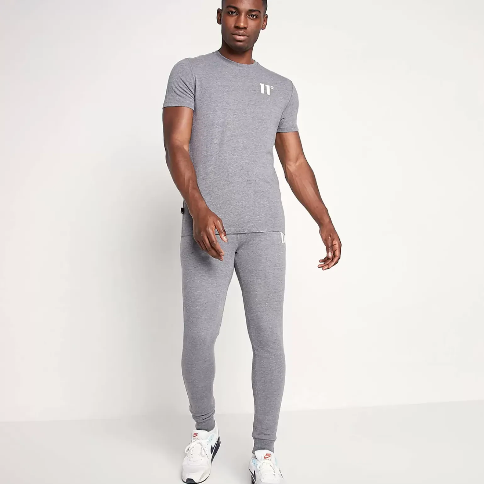 11 Degrees Core Joggers Skinny Fit – Charcoal Marl