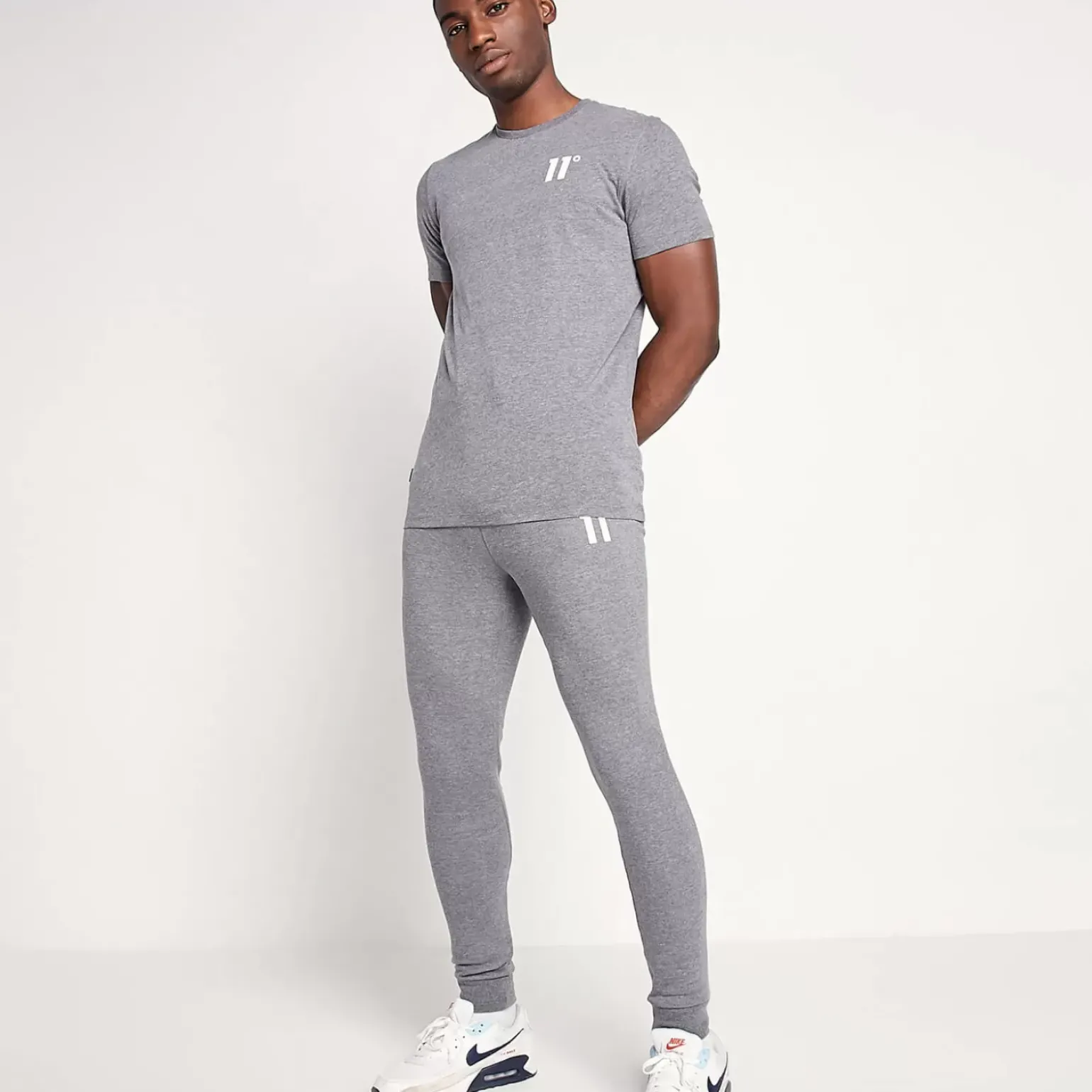 11 Degrees Core Joggers Skinny Fit – Charcoal Marl