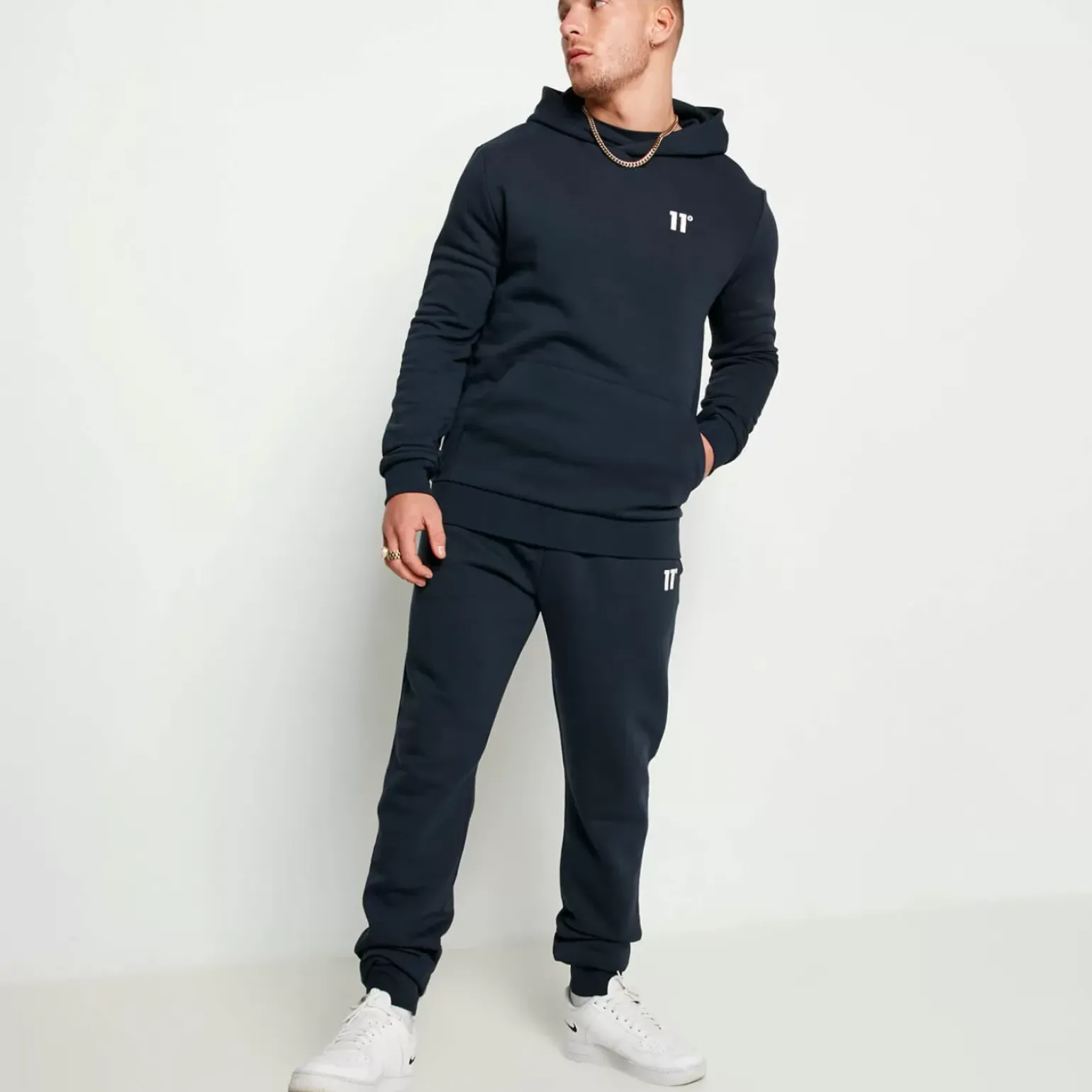 11 Degrees Essentials Set – Navy