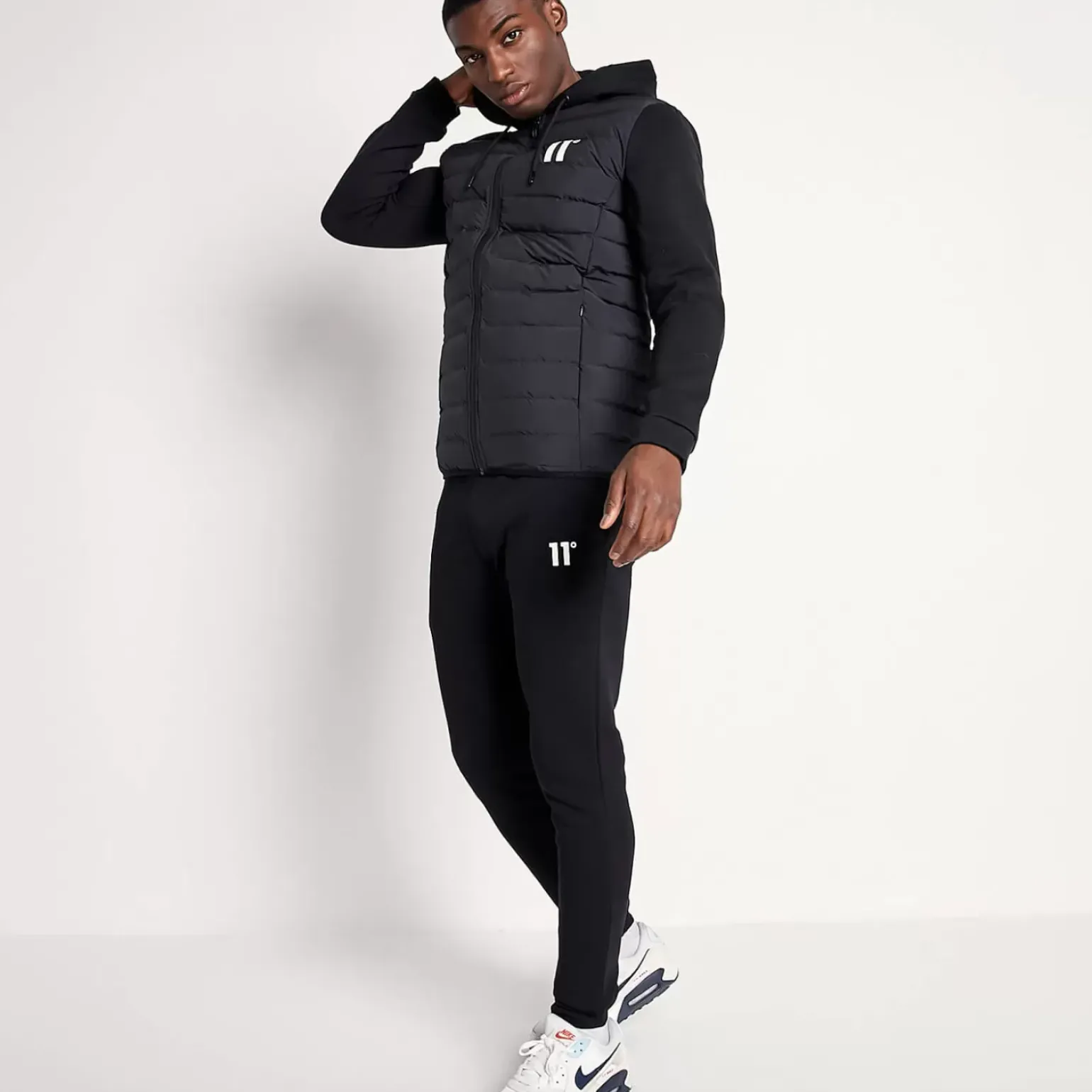 11 Degrees Hybrid Space Jacket – Black