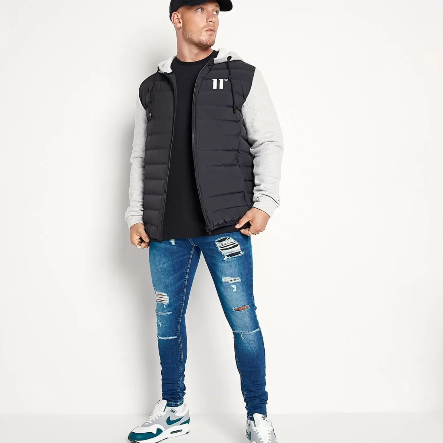 11 Degrees Hybrid Space Jacket – Black / Tornado Marl