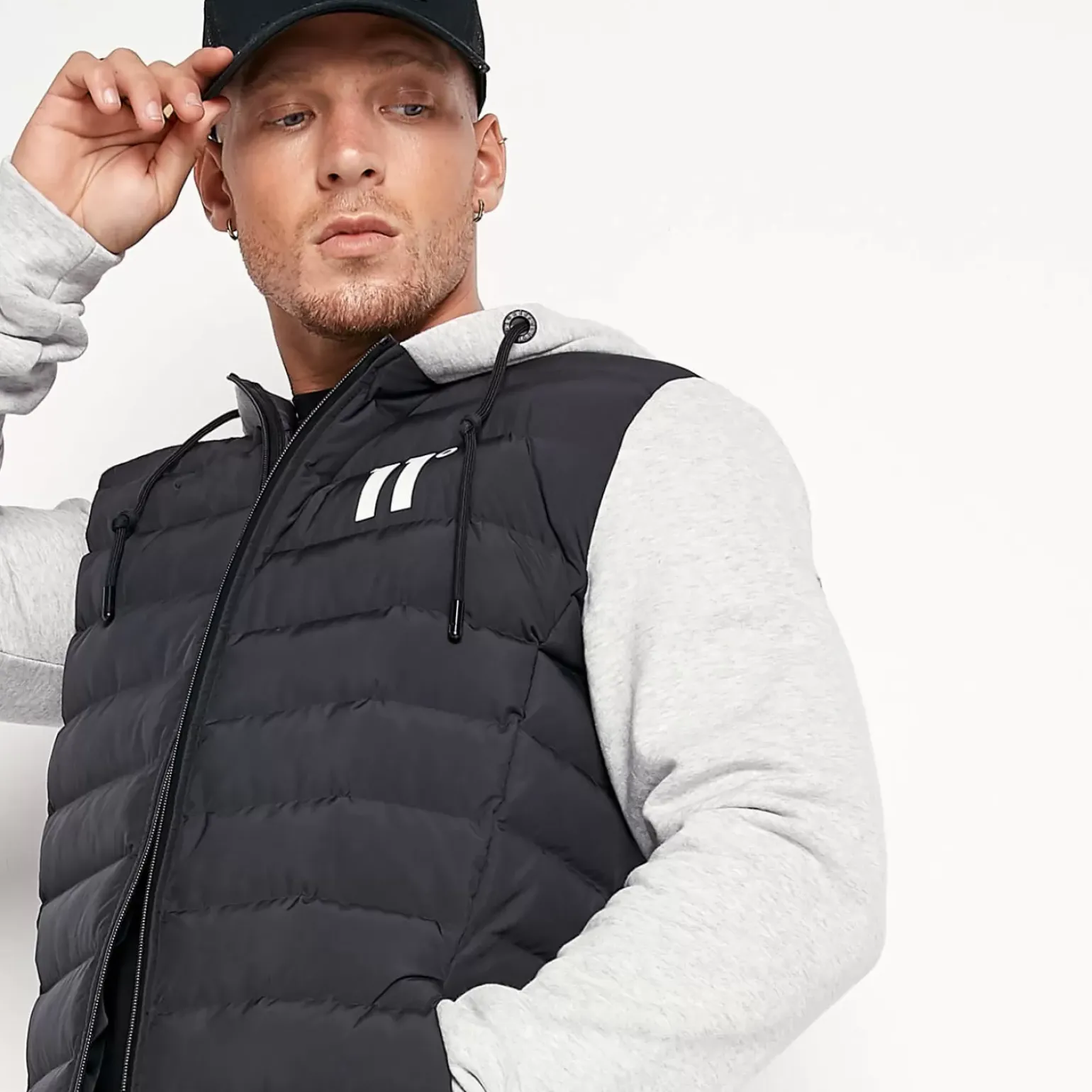 11 Degrees Hybrid Space Jacket – Black / Tornado Marl