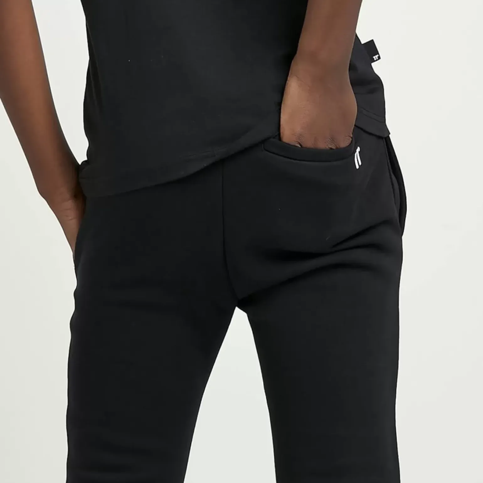 11 Degrees Junior Core Joggers Small Logo – Black
