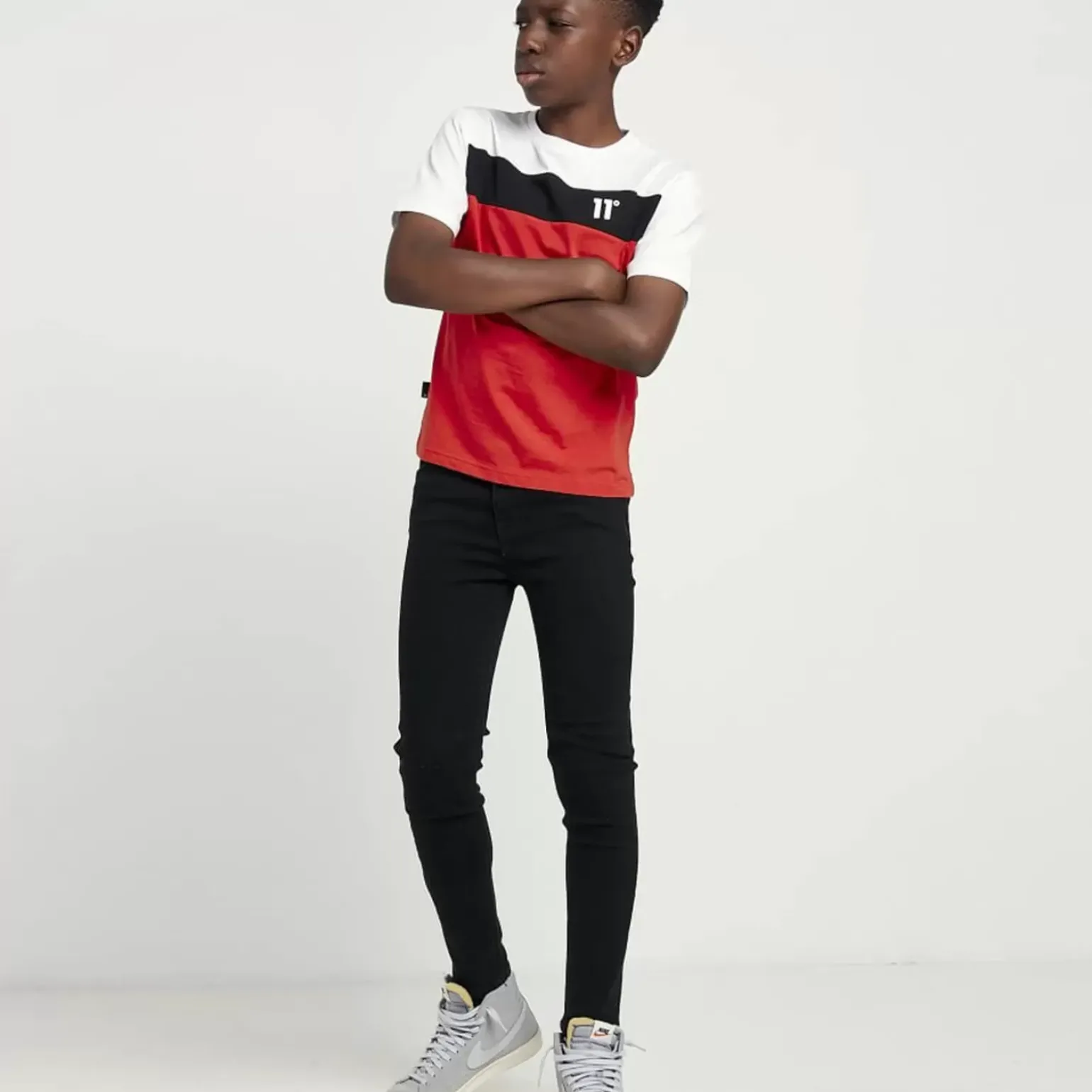 11 Degrees Junior Sustainable Skinny Jeans – Jet Black Wash