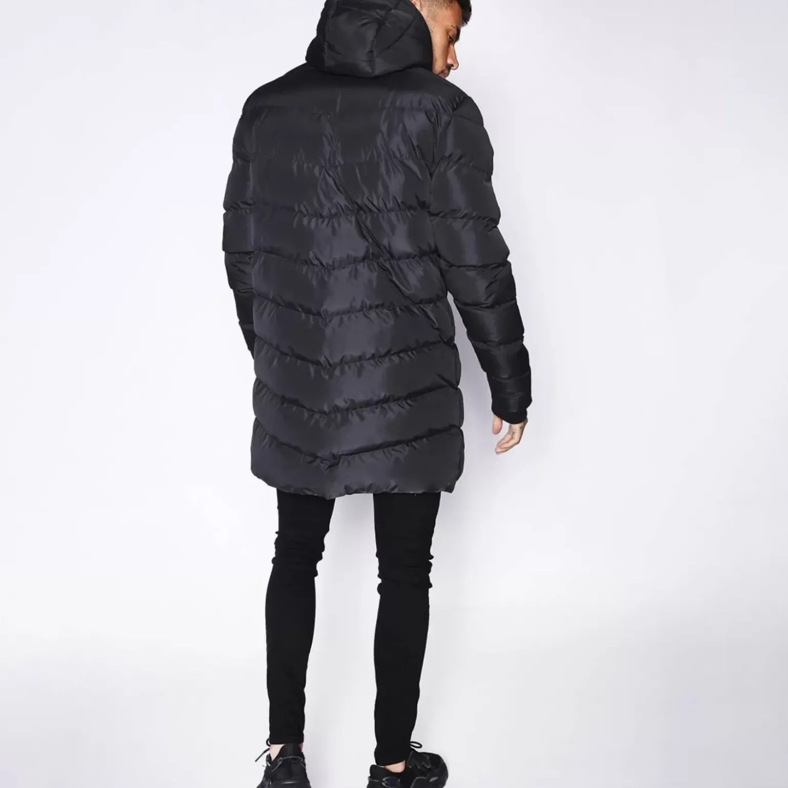 11 Degrees Long Line Chevron Puffer – Black