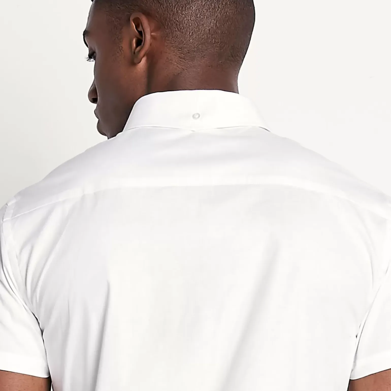 11 Degrees Short Sleeve Contrast Logo Shirt – White