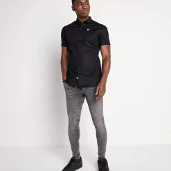 11 Degrees Short Sleeve Contrast Logo Shirt – Black