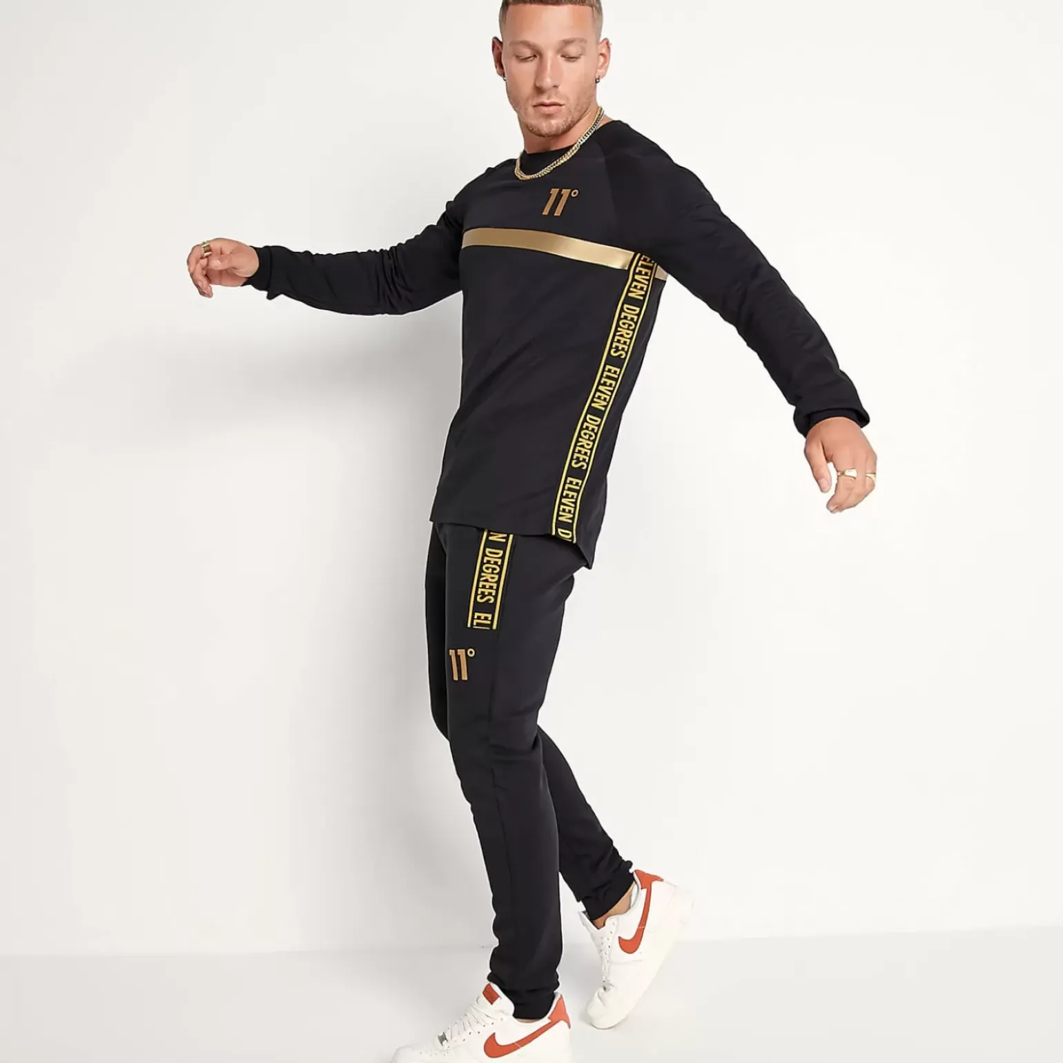 11 Degrees Triple Panel Long Sleeve T-Shirt – Black / Gold