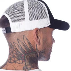 11 Degrees Trucker Cap High Build Logo – Black