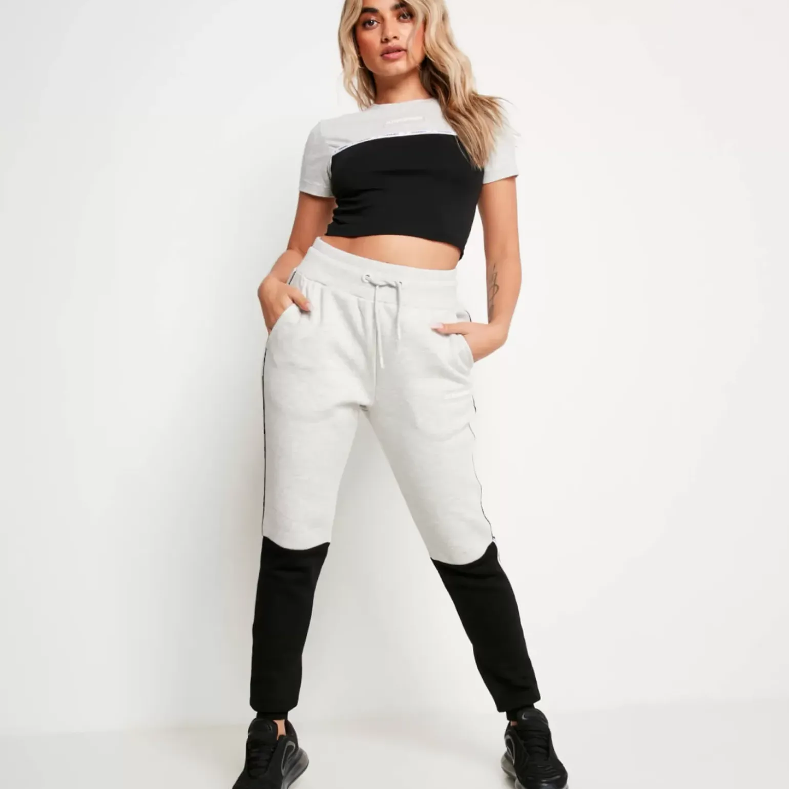 Colour Block Taped Joggers – Grey Marl/Black