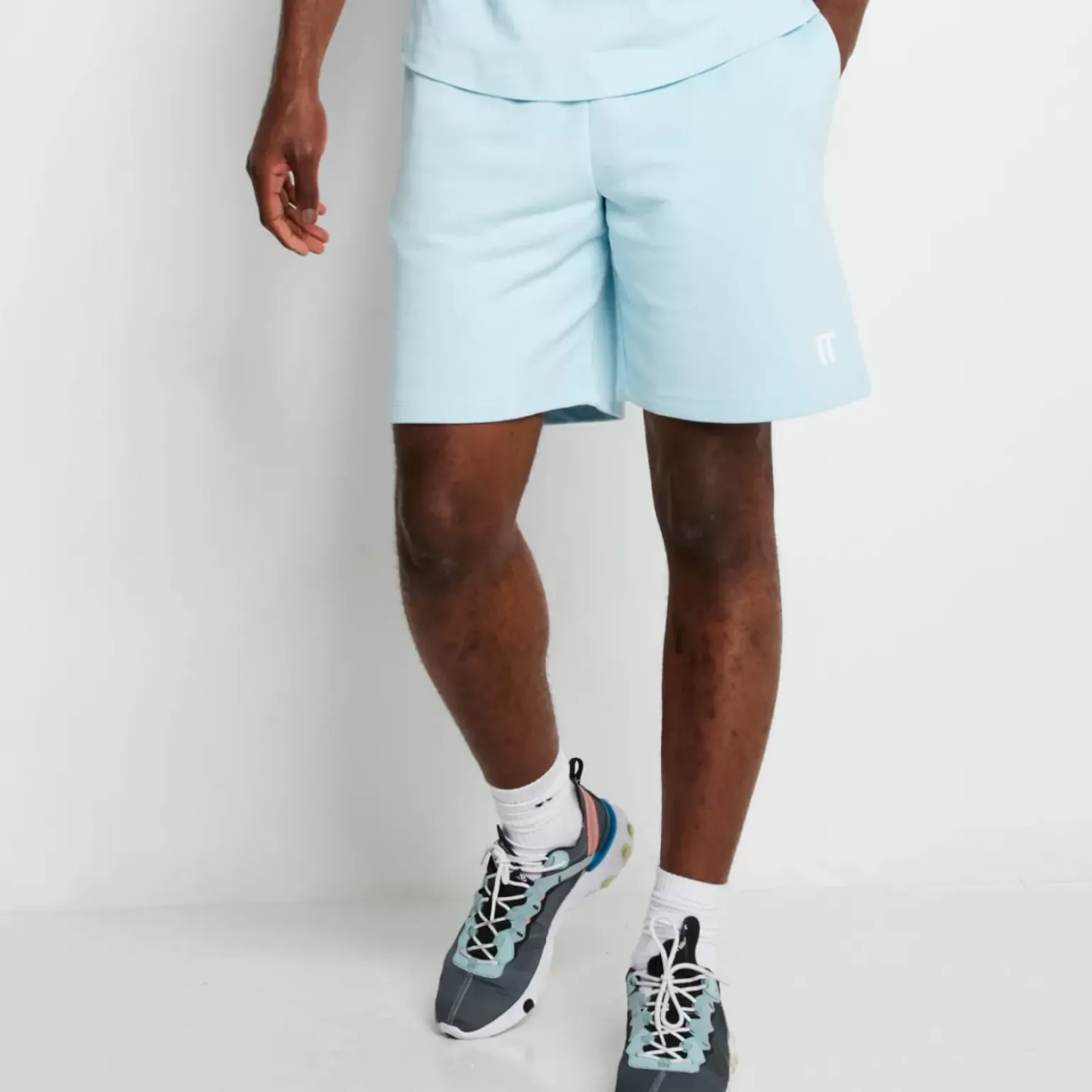 Core Shorts – Light Blue