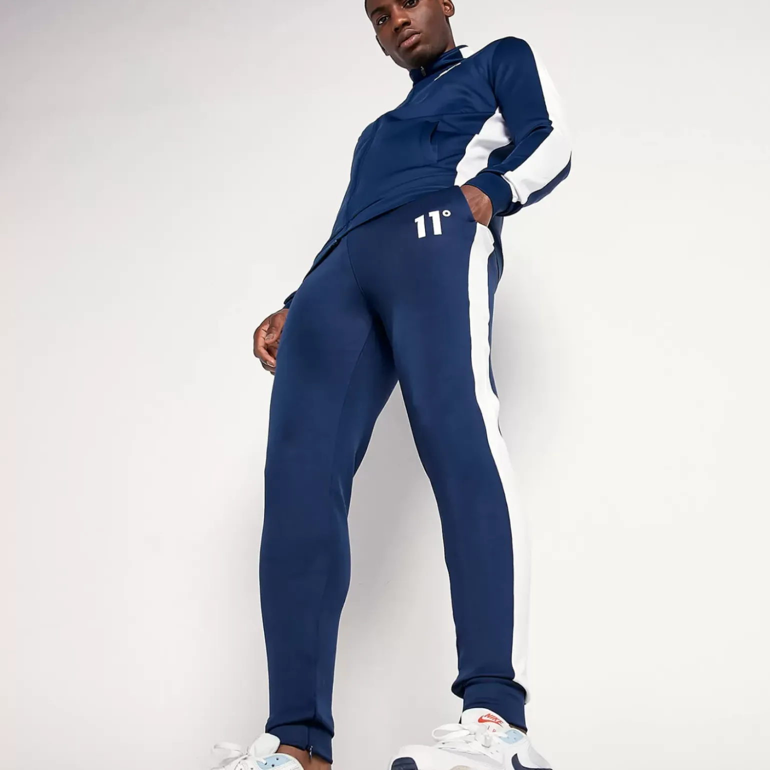 Core Track Pants – Insignia / White