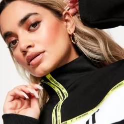 Micro Taped Cut And Sew Cropped Zip Sweatshirt – Black/White