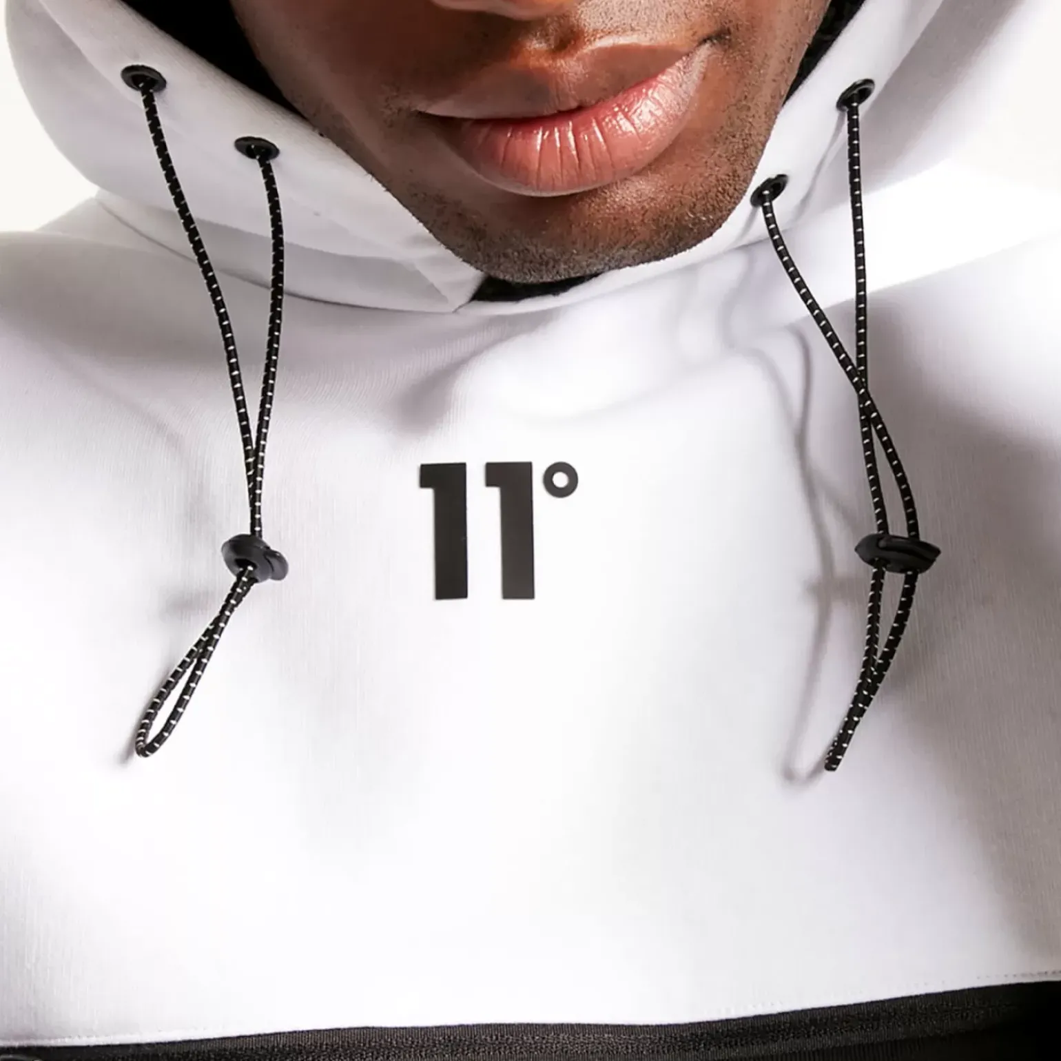 Oversized Pullover Hoodie – Black/White