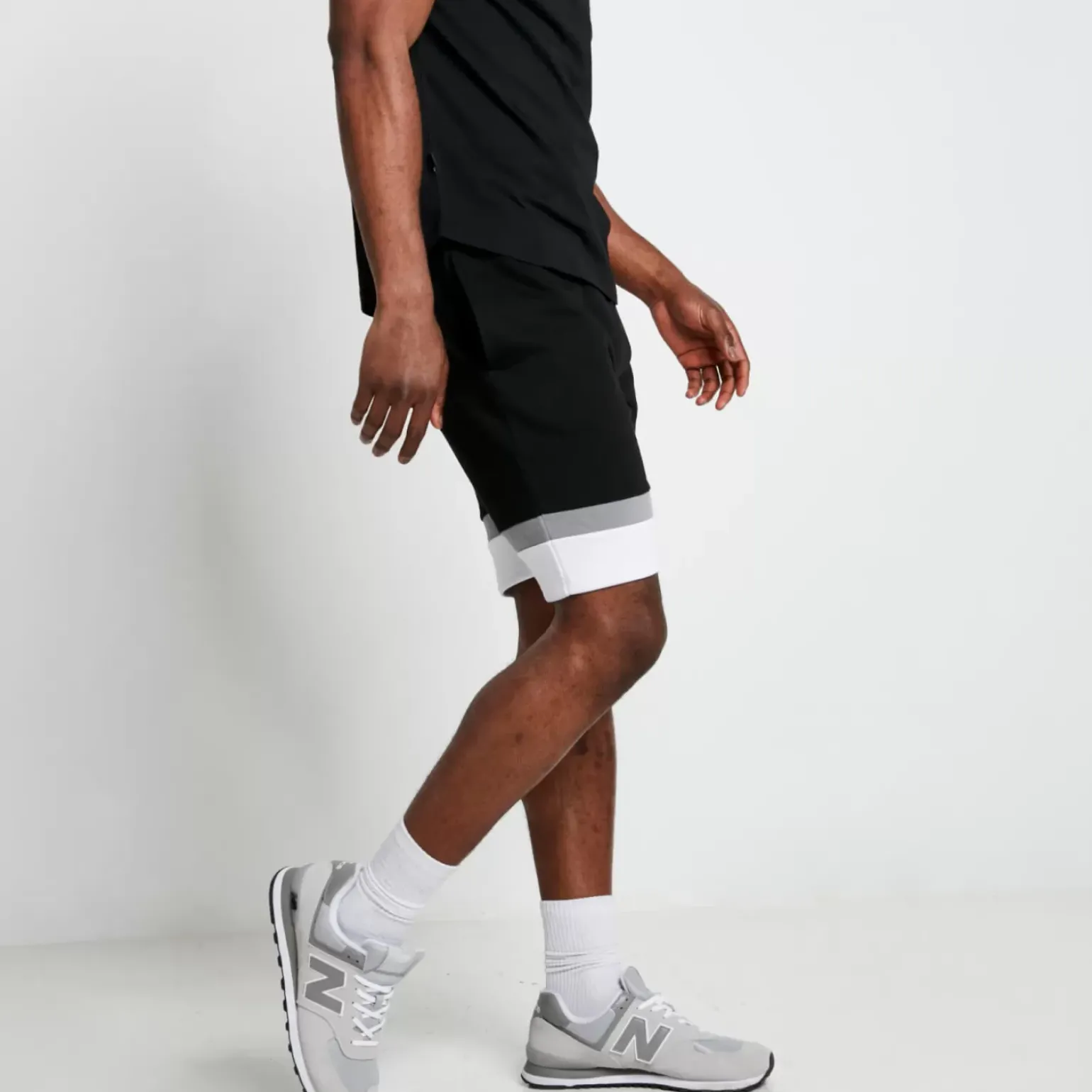 Play Hard Shorts – Black / White / Shadow Grey