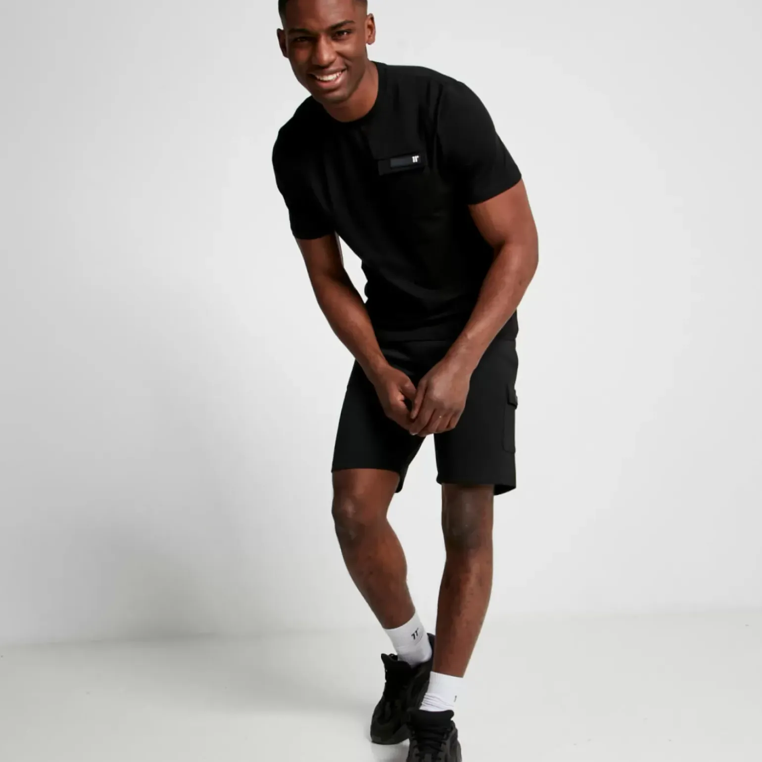 Wanderlust T-Shirt – Black